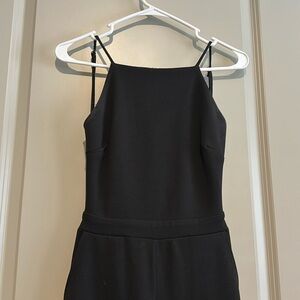 Lulu’s size small women’s wide leg jumpsuit